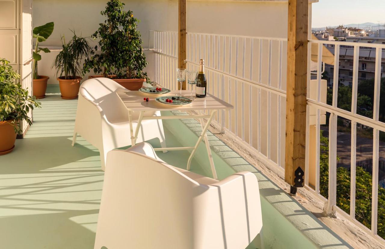 Blue And White Apartment Vipgreece Athens Luaran gambar